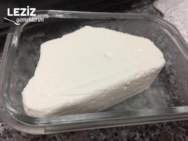 Çıtır Peynirli  Milföy Böreği