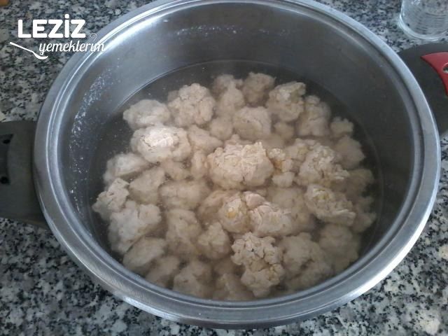 Tarhana Börek Harcı (Derin Dondurucu İçin)