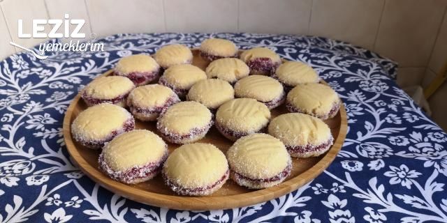 Marmelatlı Pastane Kurabiyesi