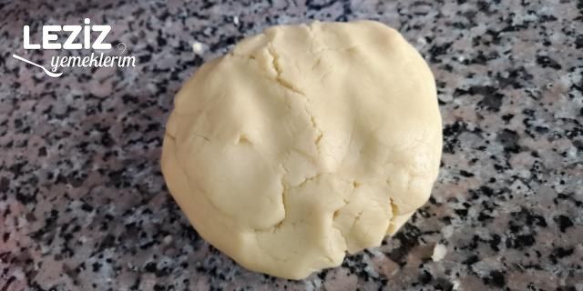 Marmelatlı Pastane Kurabiyesi