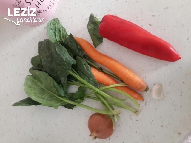 Meyaneli Karışık Sebze Çorbası