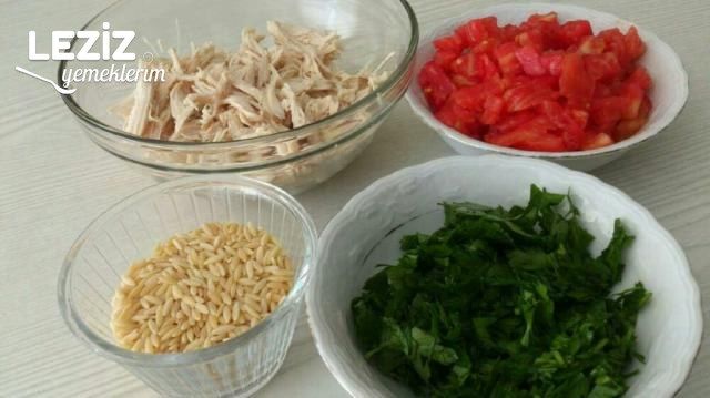 Tavuklu Domates Çorbası