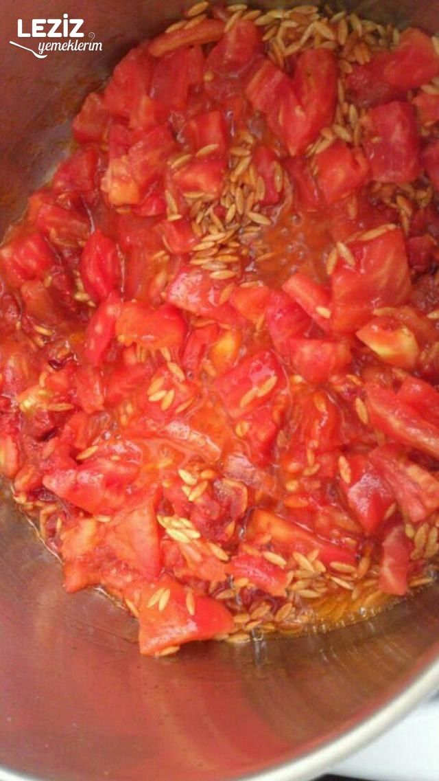 Tavuklu Domates Çorbası