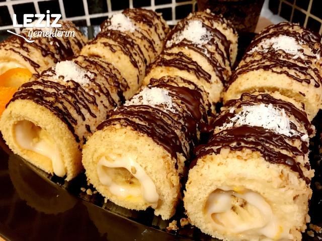 Porsiyonluk Rulo Pasta (Cevizli Ve Çikolata Soslu)