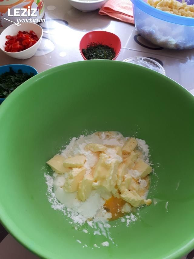 Patatesli Rulo Poğaça