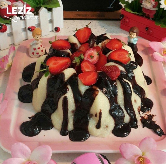 Bisküvili İrmik Tatlısı Tarifi