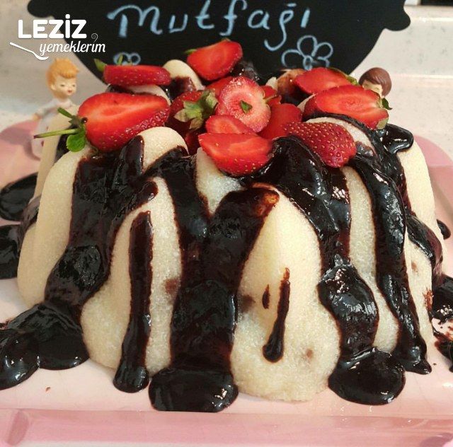 Bisküvili İrmik Tatlısı Tarifi