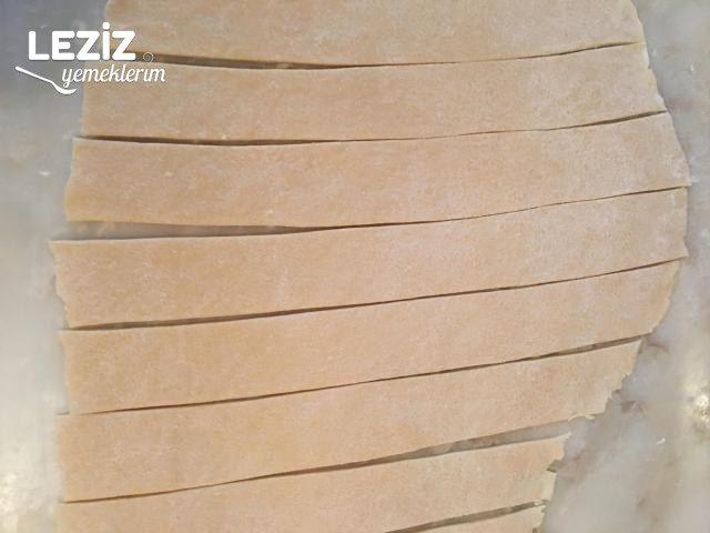 Sütlü Kesme Hamur Çorbası Tarifi