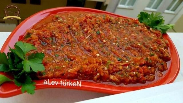 Pratik Mükemmel Acı Sos