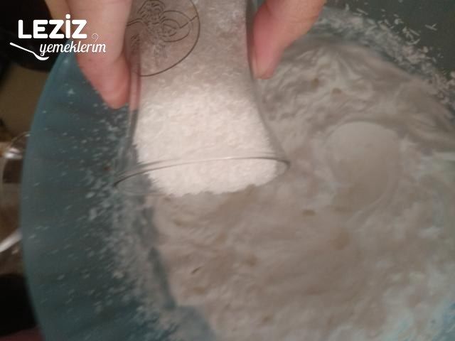 Bisküvili Rulo Pasta Yapılışı