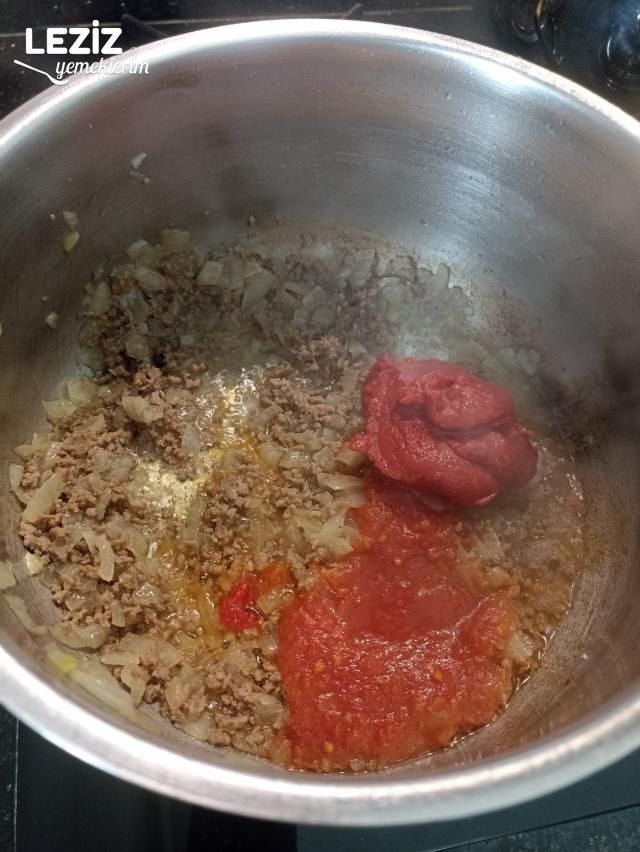 Kıymalı Nohut Nasıl Yapılır