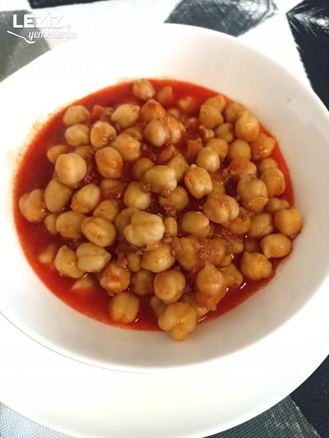 Kıymalı Nohut Nasıl Yapılır