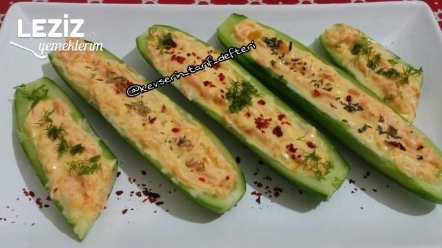 Salatalık Sandalında Havuç Salatası