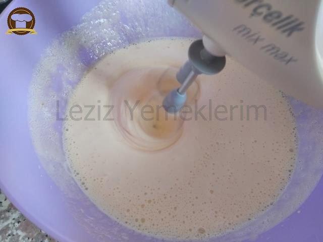 Nişastalı Köpük Kek