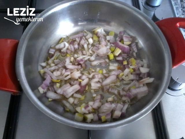 Muhteşem Zeytinli Yumurta