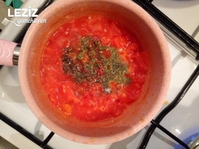 Çok Pratik Soslu Spagetti