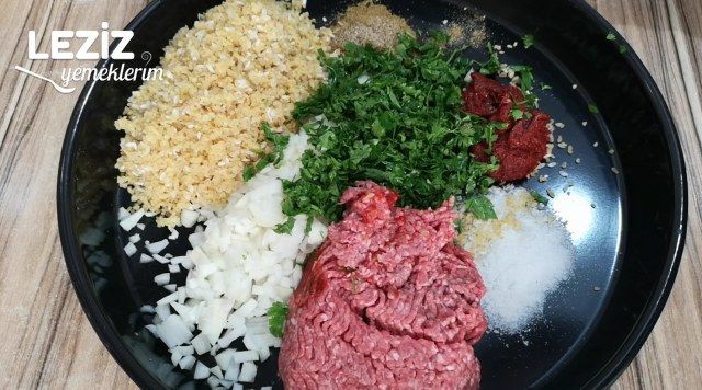 Etli Kuru Biber Dolması