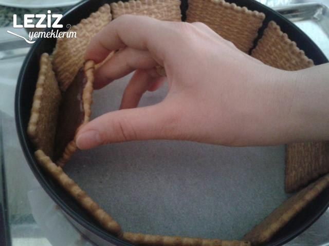 10 Dakikada Bisküvili Pasta