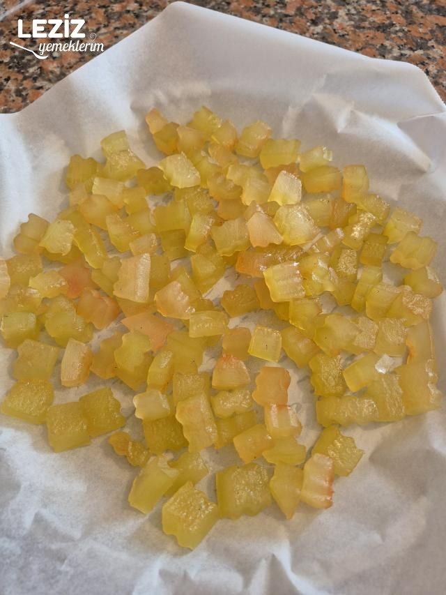 Karpuz Kabuğu Şekeri