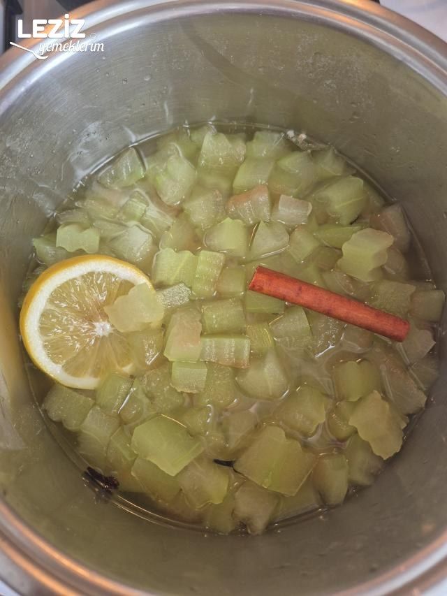 Karpuz Kabuğu Şekeri