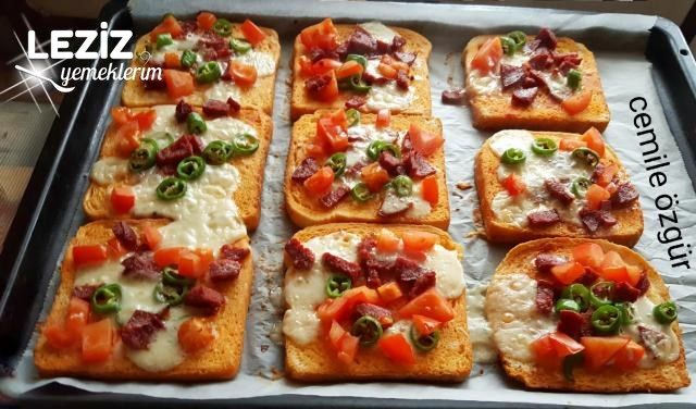 Ekmek Pizzaları