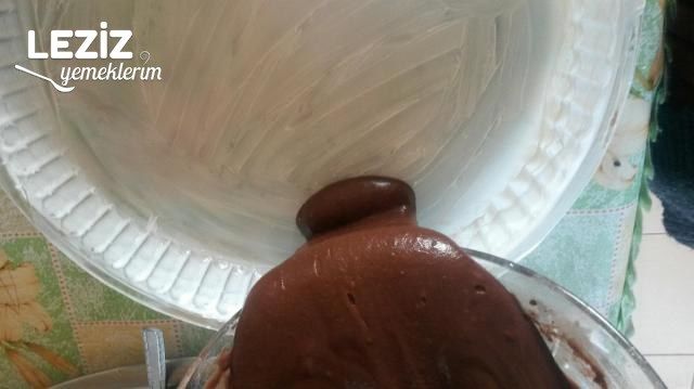 Muzlu Kakaolu Sulu Kek