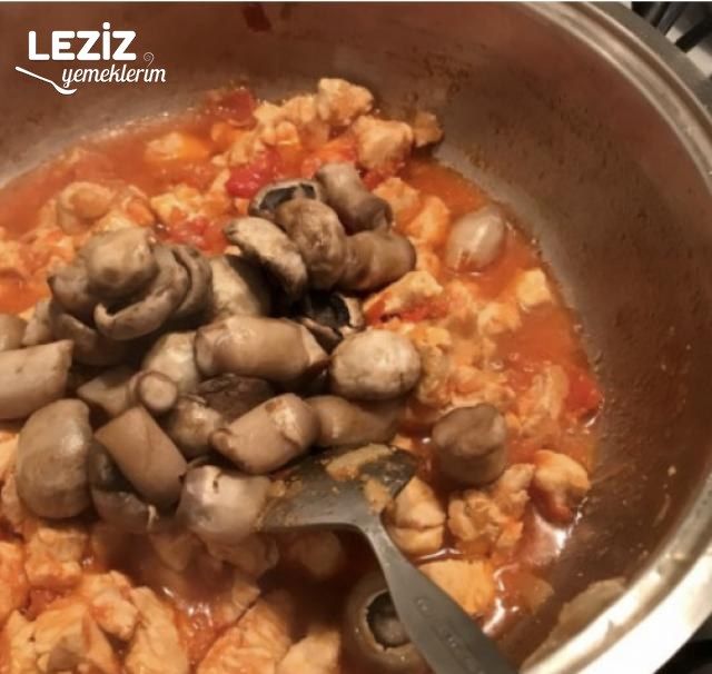 Mantarlı Tavuk Sote