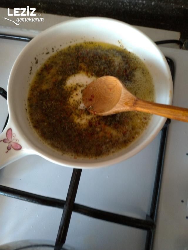 Erişteli Yeşil Mercimek Çorbası