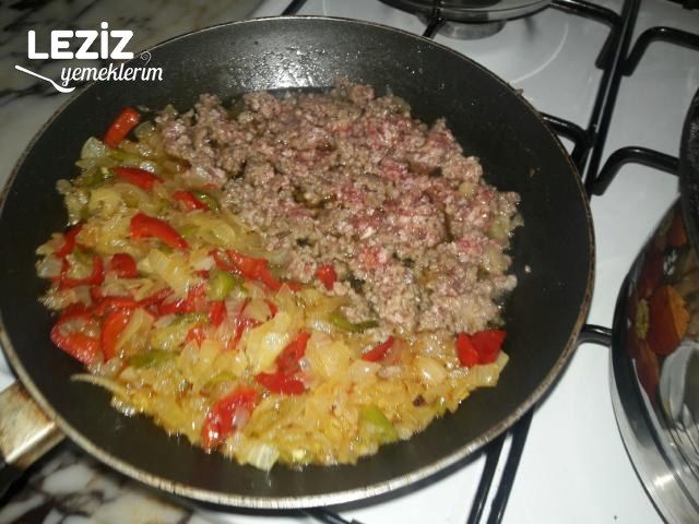 Enfes Patlıcan Yemeği