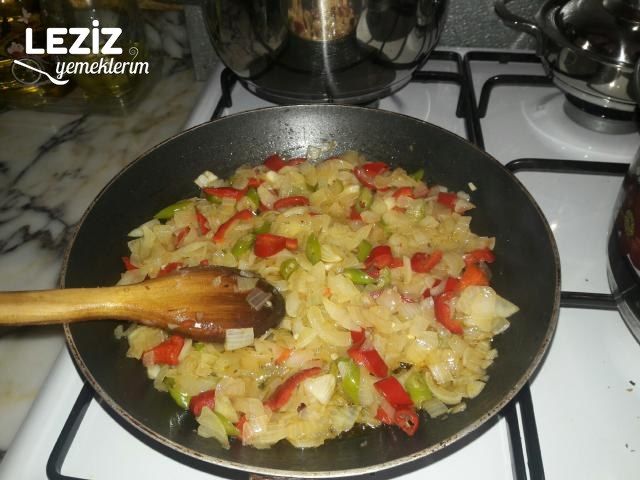 Enfes Patlıcan Yemeği