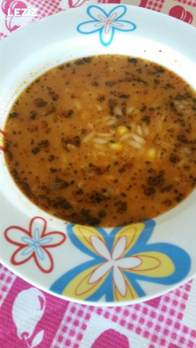 Mısırlı Şehriye Çorbası