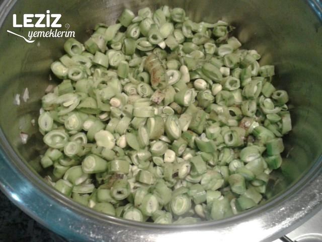 Zeytinyağlı Bakla Yemeği Tarifi