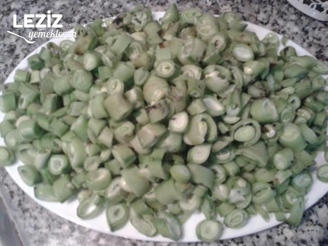 Zeytinyağlı Bakla Yemeği Tarifi