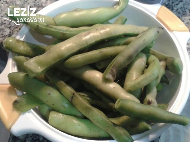 Zeytinyağlı Bakla Yemeği Tarifi