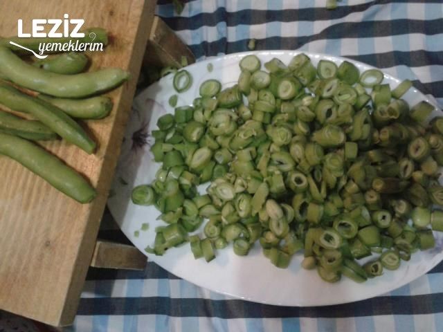 Zeytinyağlı Bakla Yemeği Tarifi