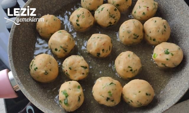Kahvaltılık Çıtır Patates Topları