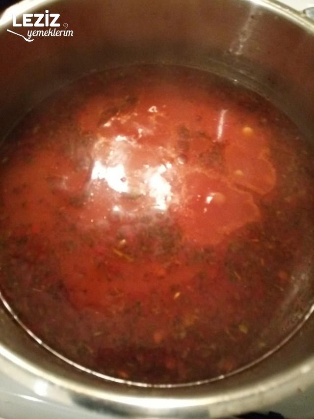 Yeşil Mercimekli Erişte Çorbası Tarifi