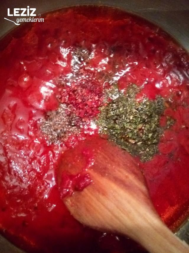 Yeşil Mercimekli Erişte Çorbası Tarifi