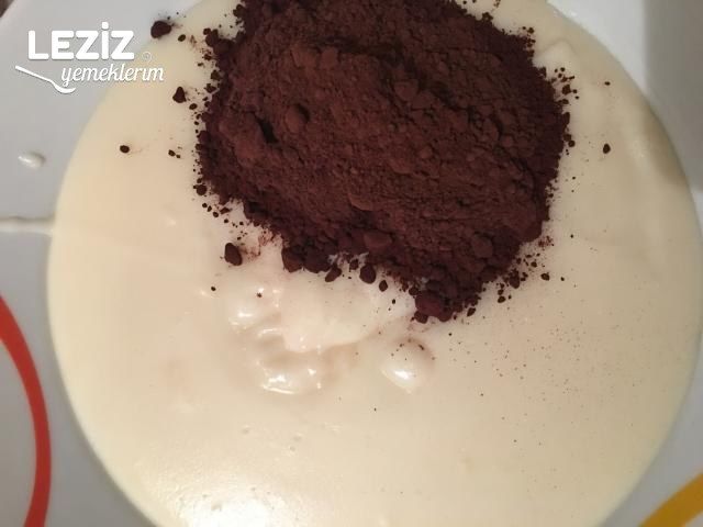 Çikolatalı Çok Hafif Pasta