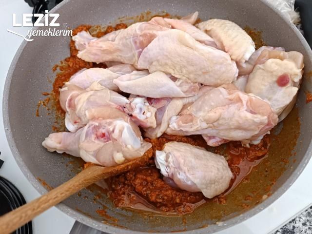 Tavada Tavuk Kanat Tarifi (Izgara Tadında)