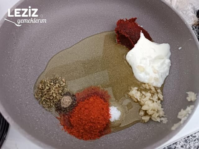 Tavada Tavuk Kanat Tarifi (Izgara Tadında)