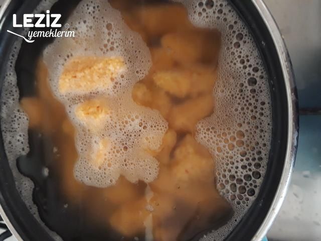 Yoğurtlu Soslu Bulgur Köftesi (Gliko)