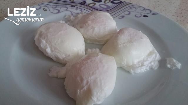 Domates Soslu Çılbır Tarifi (Püf Noktaları İle)