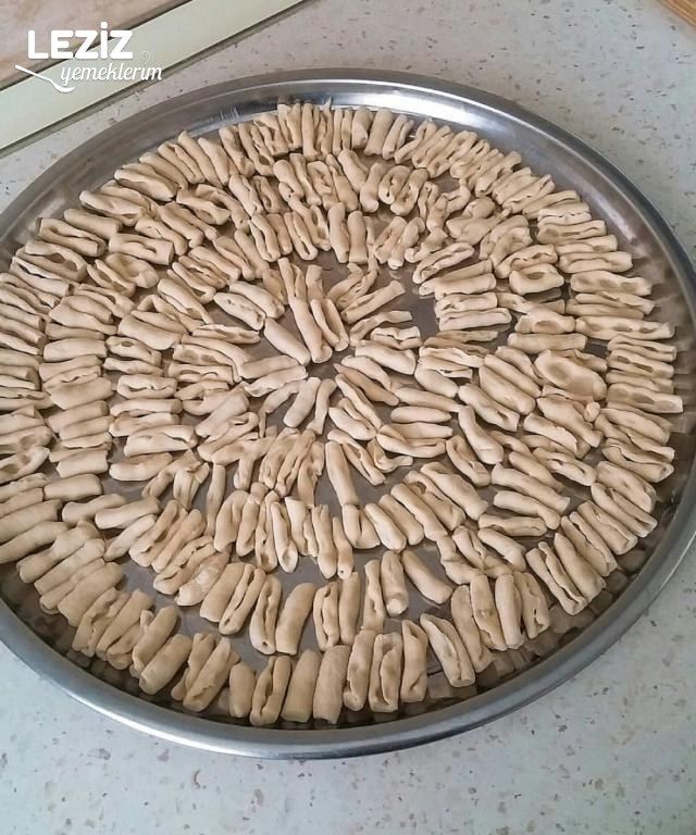 Kınnış (Gırniş, Çirdingiş - Çerkez Yemeği)