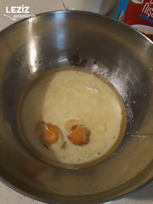 40 Katlı El Açması Börek