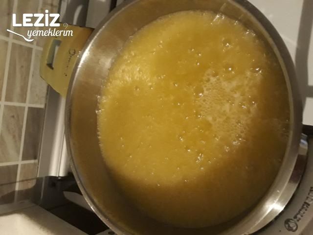 40 Katlı El Açması Börek