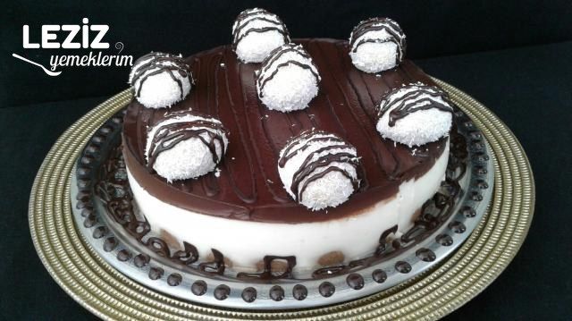 Çikolatalı Sütlü Tatlı Pastası