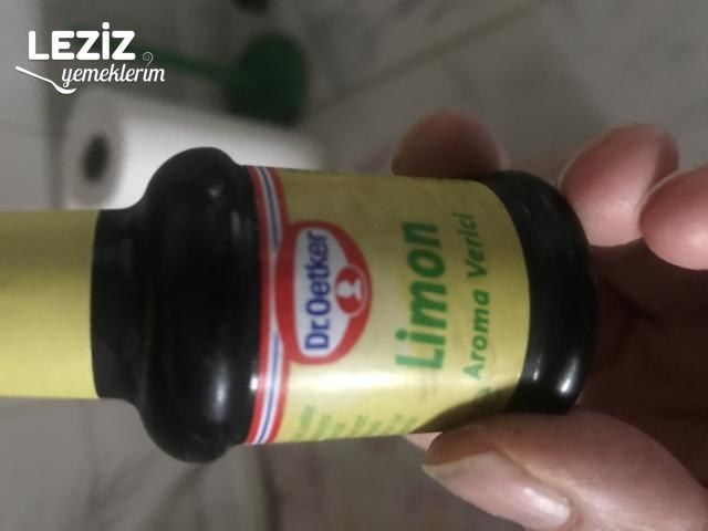 Limonlu Alman Pastası