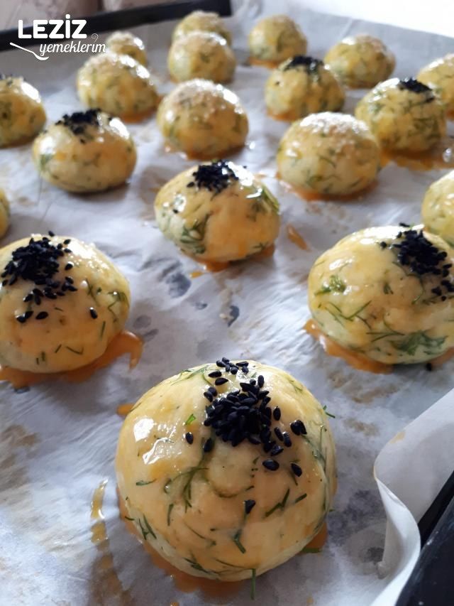 Peynirli Dereotlu Poğaça Tarifi