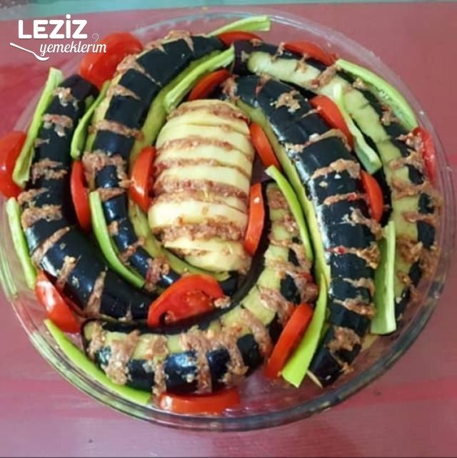 Fırında Çok Kolay Patlıcan Kebabı